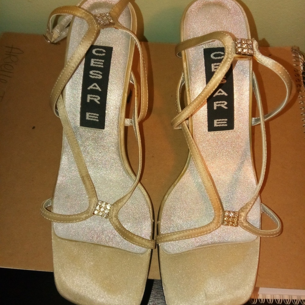 Gold material embellished heels size 6